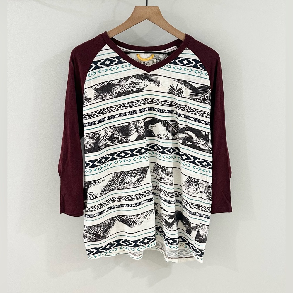 Free Planet Men’s Raglan Sleeve Tee Burgundy Size Large